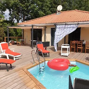 https://brigitte-carbonnel.hotels-rhonealpes.com